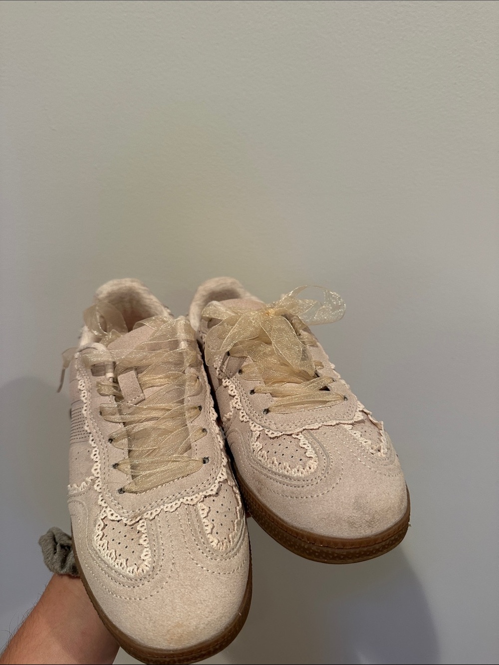 Sincerely Jules Cream Lace-Up Brogue Sneakers with Ribbon Laces
